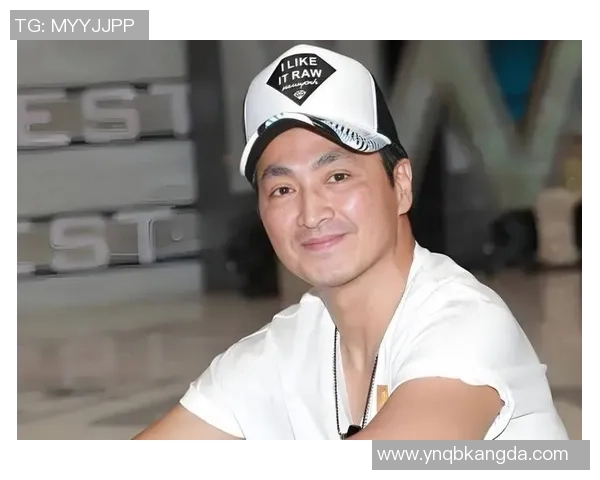 足球明星感人瞬间泪水流下的背后故事与情感合集图片欣赏