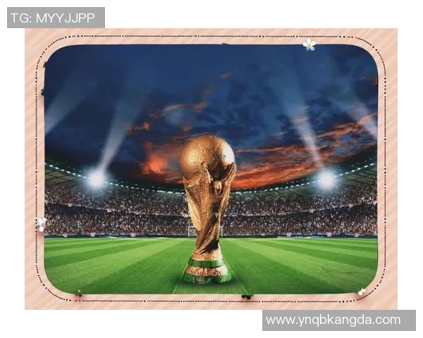 足球明星帆布袋带你领略绿茵场上的激情与荣耀尽显个性与时尚的完美结合