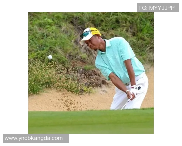 足球明星挑战高尔夫打杆技巧精彩瞬间回顾与分析