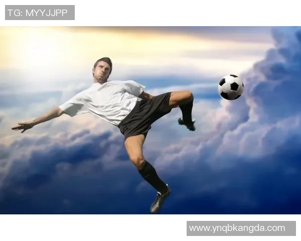 足球明星精彩瞬间剪辑展现他们的辉煌与激情时刻